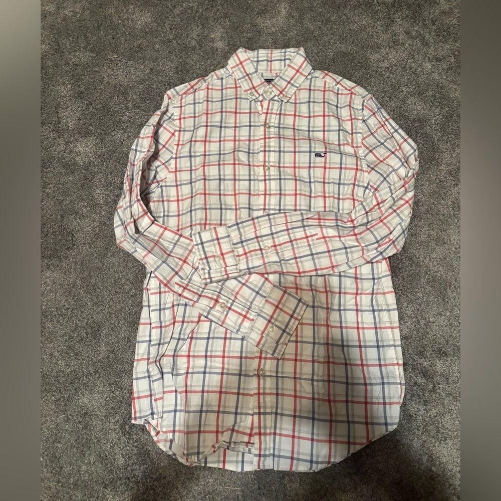 Vineyard Vines White and Blue Casual Button Down Shirt